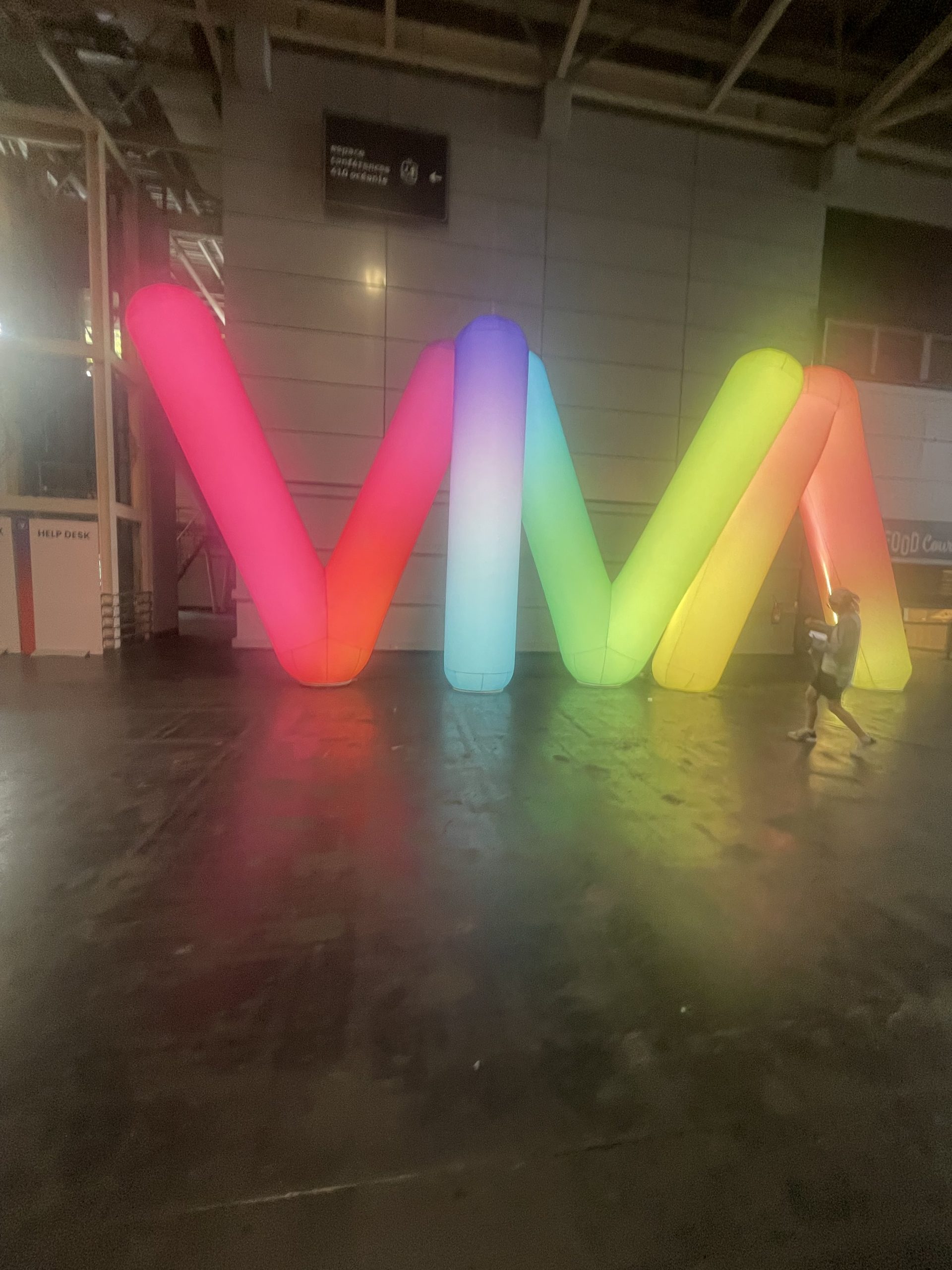 VivaTech 2026 vu par un SEO/GEO : qui était là, qui manquait, et la montée du « bad AI »